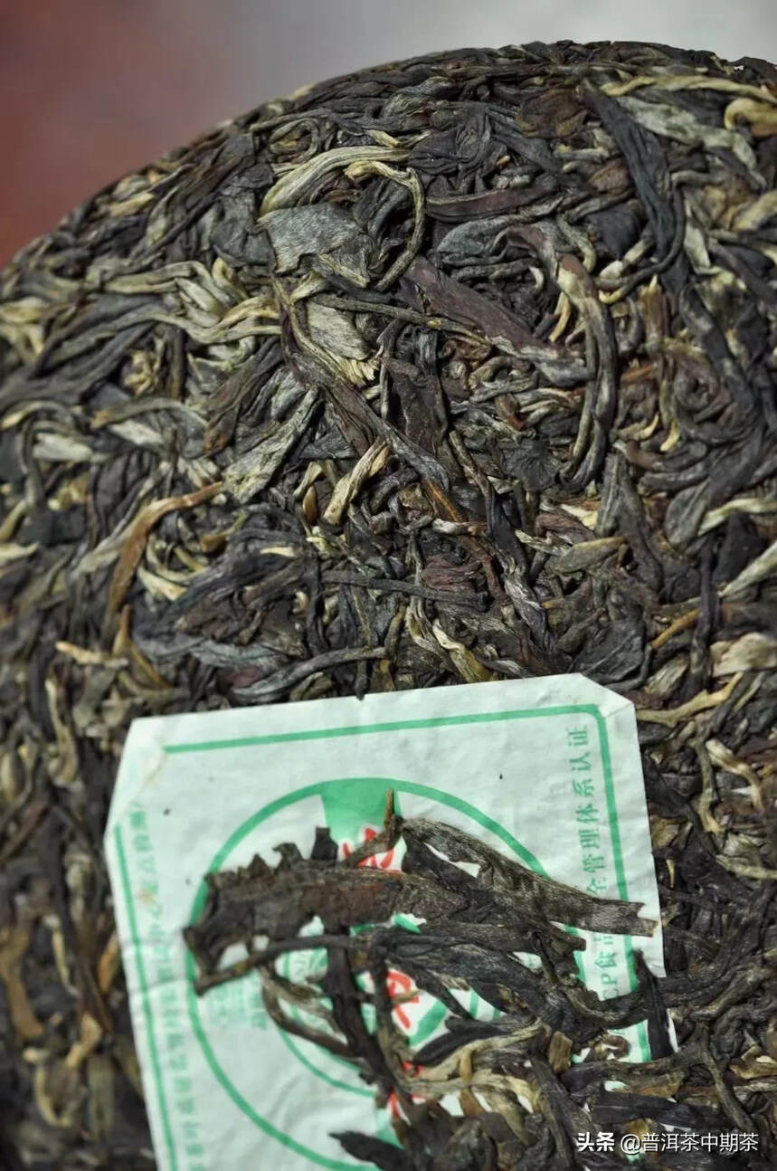 2008年勐库戎氏 有机茶
一件28片 
热销款