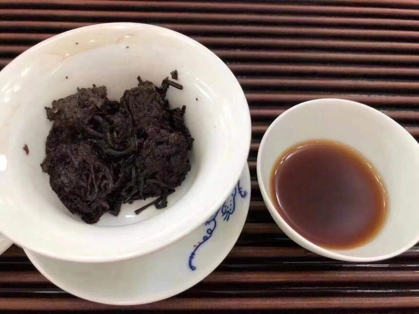 2020年曼松贡茶 熟茶 #普洱茶# #茶生活#