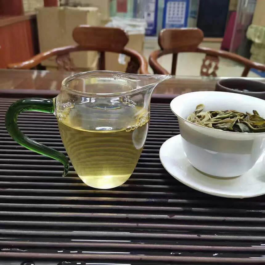 大益牛饼，护犊情深#普洱茶# #茶生活#