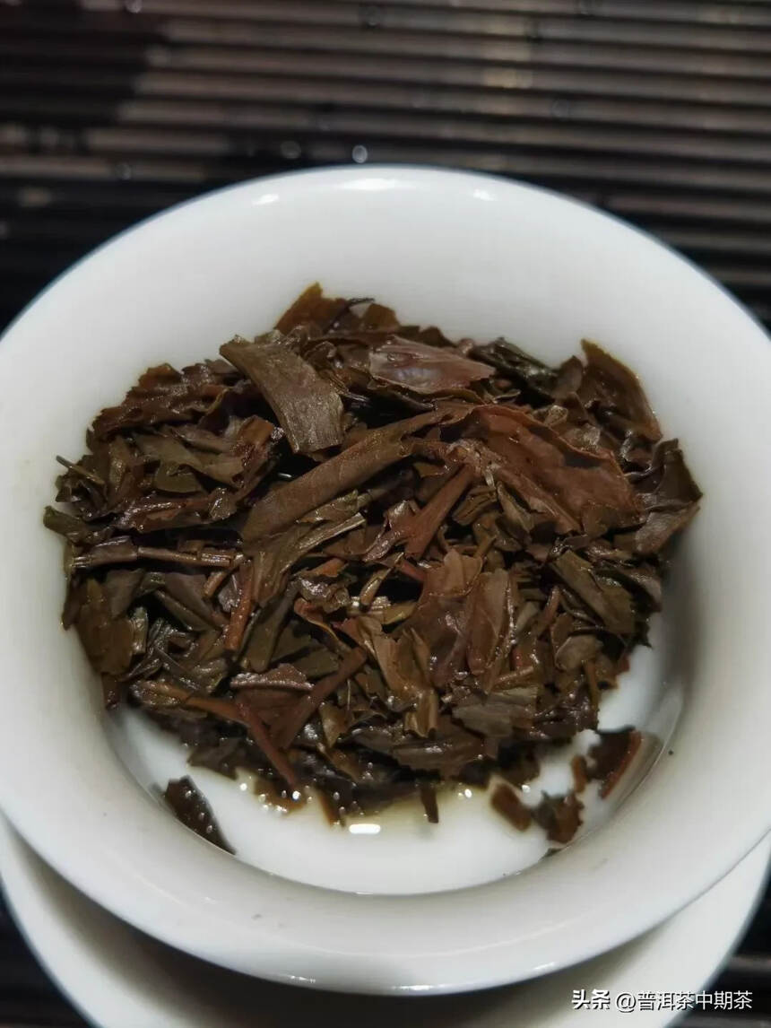 少量几十片，04年远年野生茶砖250克，此款茶选用布