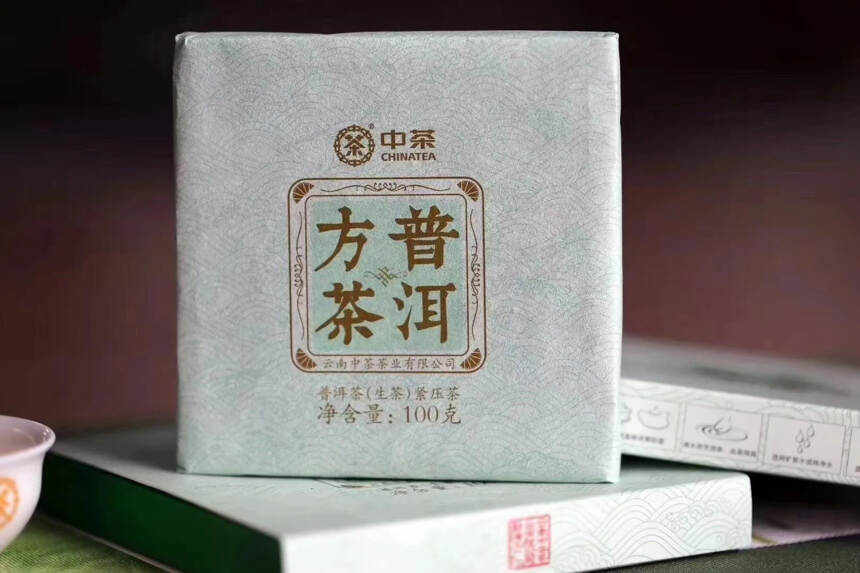 中?普茶?洱方茶 普洱茶/生茶
年份：2020
20