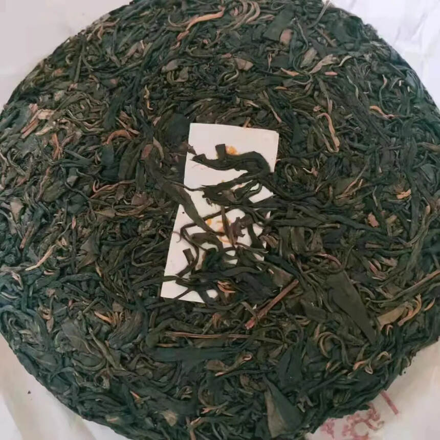 2014年拔玛古树，超值的一款老生茶。勐海纯干仓存放