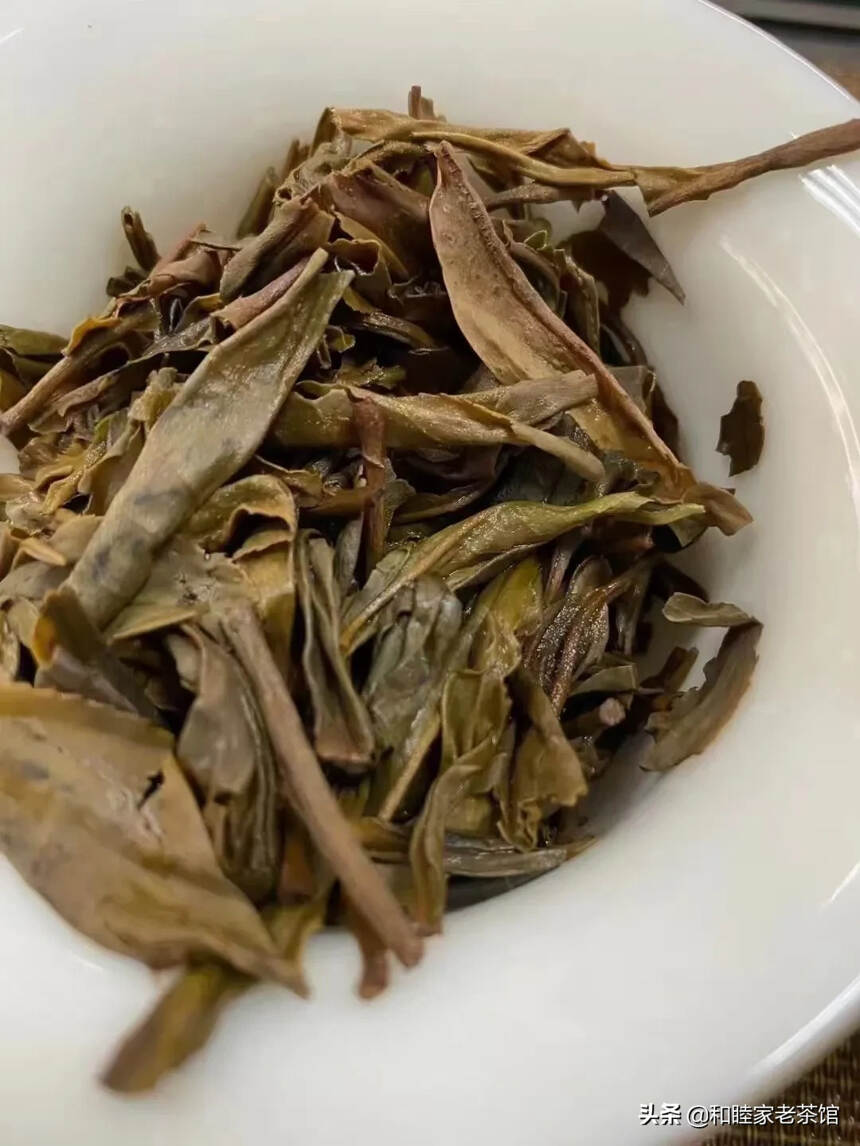 2012年 邦崴纯古树茶压制 此款又是老茶难得珍品