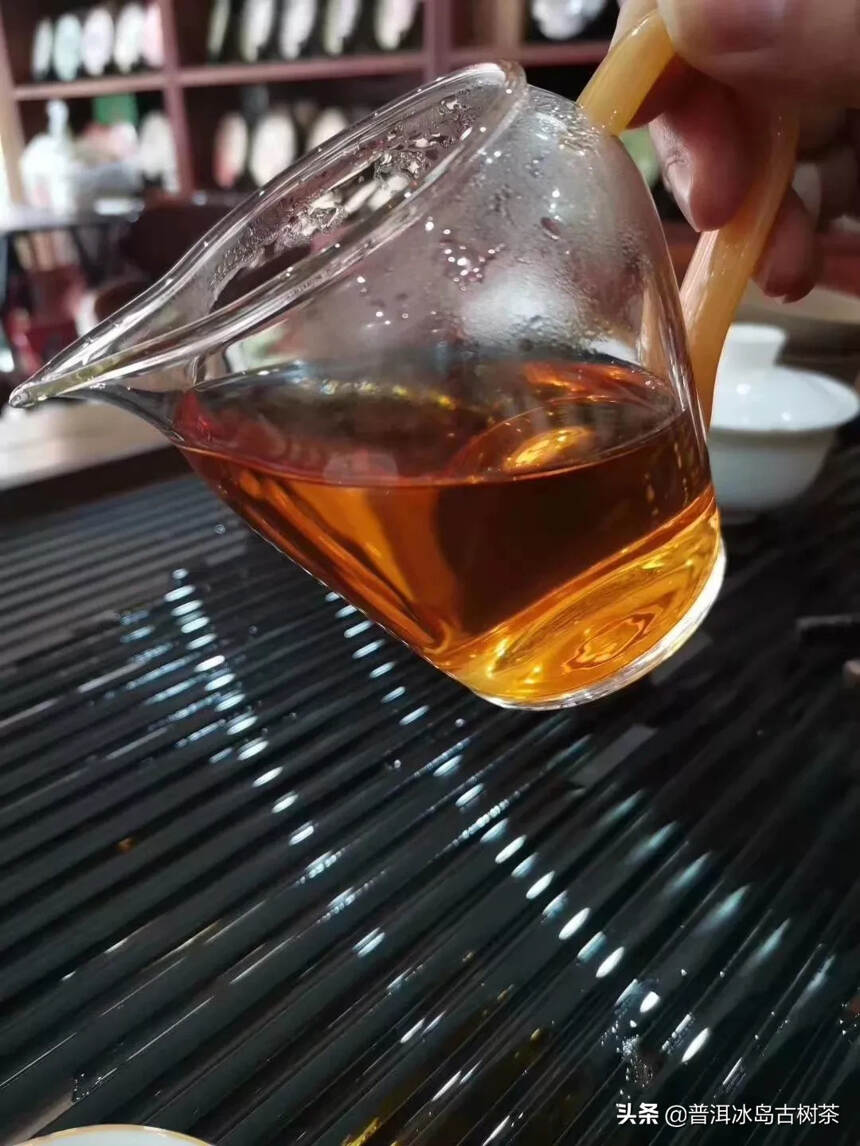 品茶是一份享受！我和我的影子独处：有了一杯茶！亦品味