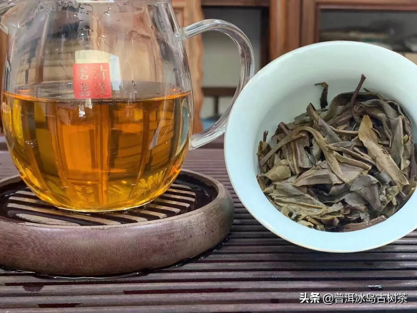 恋爱就像喝茶，倒掉的都是茶，喝下去的都是水，但是你从