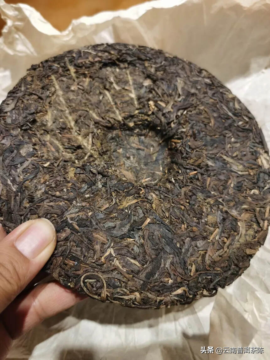 2017年易武 生茶，780米/件（42饼）
口感