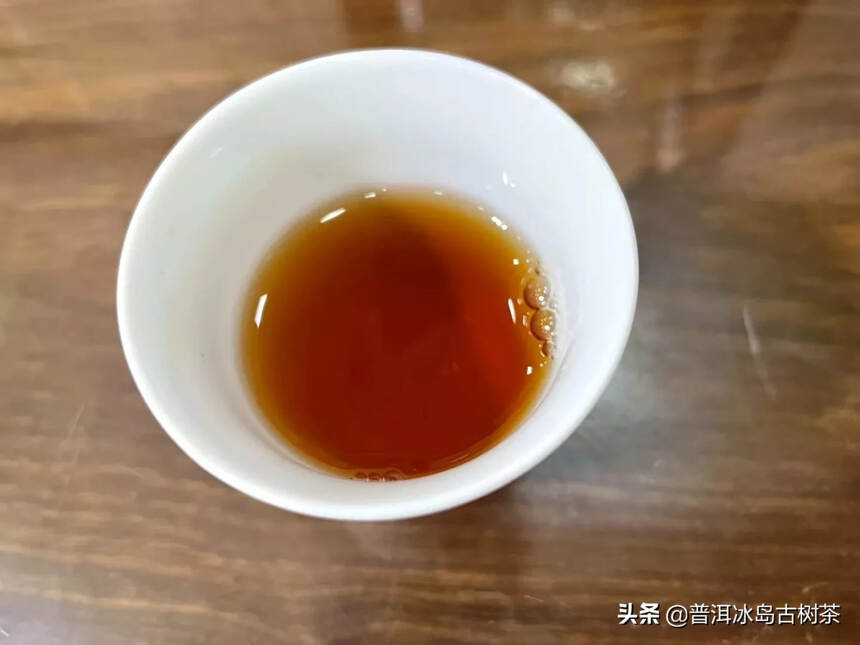 96年 凤牌青饼老生茶，薄纸#中国茶韵#