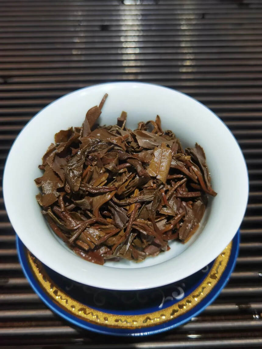 06年双江勐库原生大叶茶厂，文化经典七子饼，一饼40