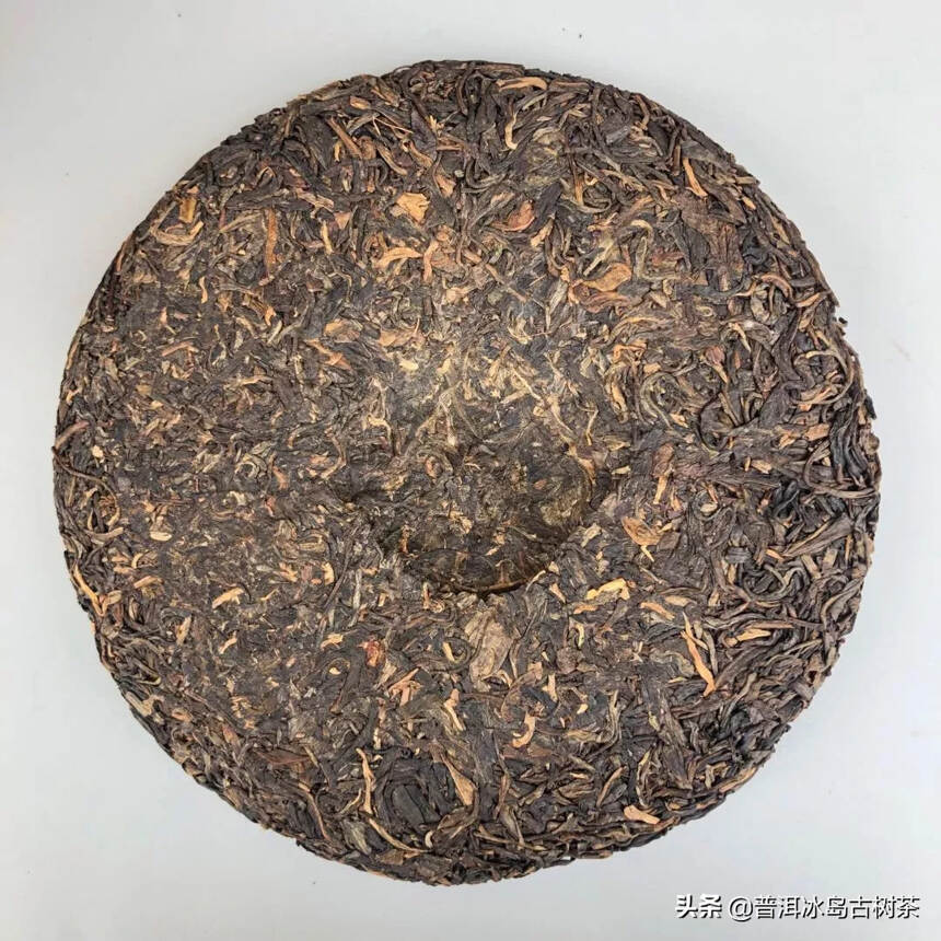 98年南糯山野生饼生茶，中茶出品干仓老茶！口感偏甜，