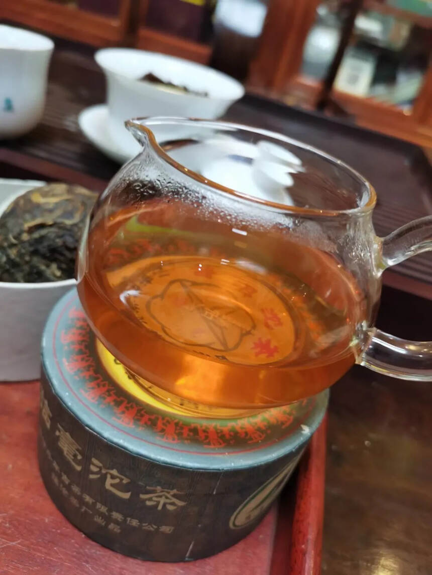 2008年临沧.临亳沱
真正落地的生活好茶，现藏现喝