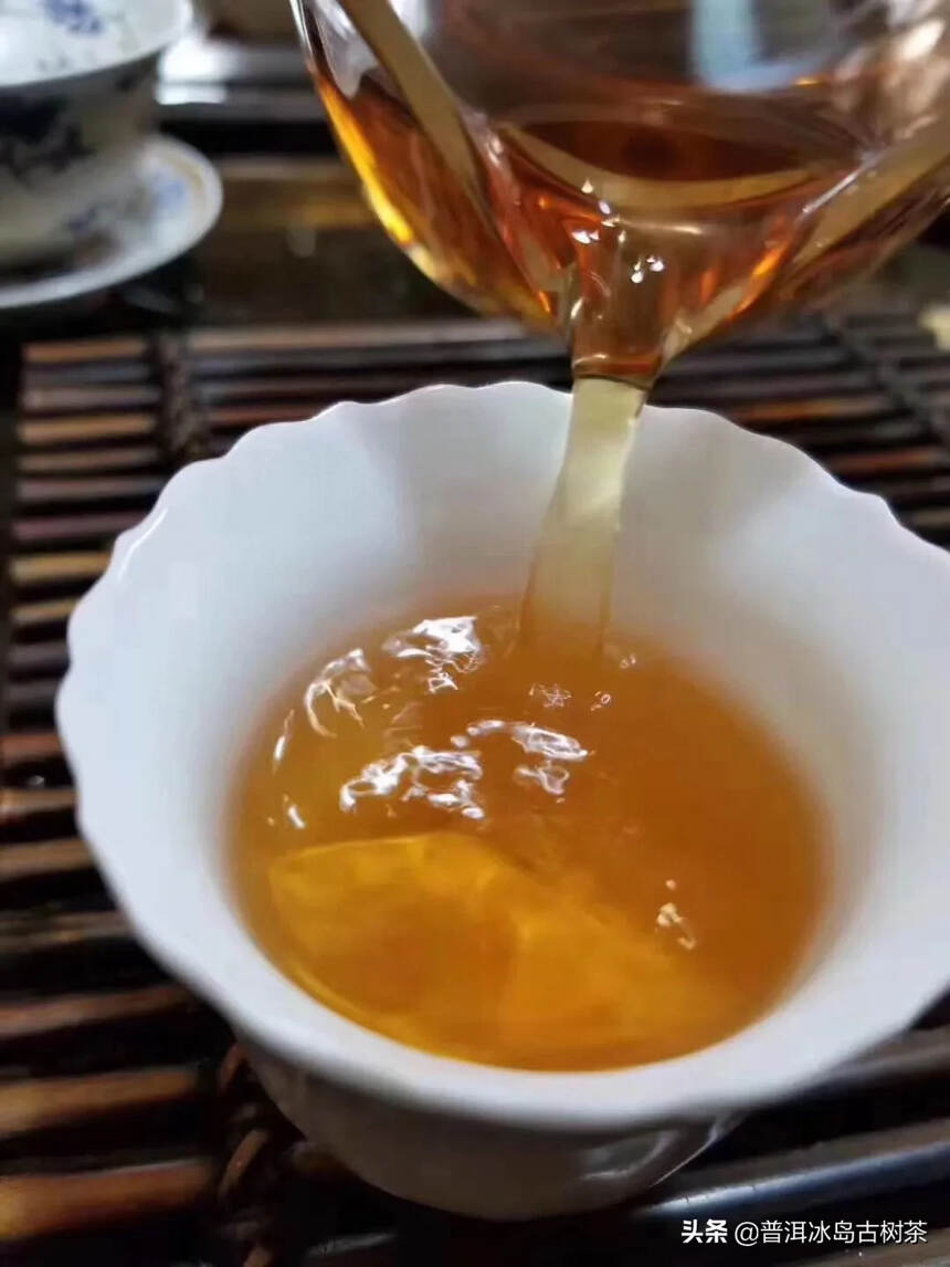 #你最喜欢喝什么茶# 平时喜欢喝普洱茶多一点，普洱茶