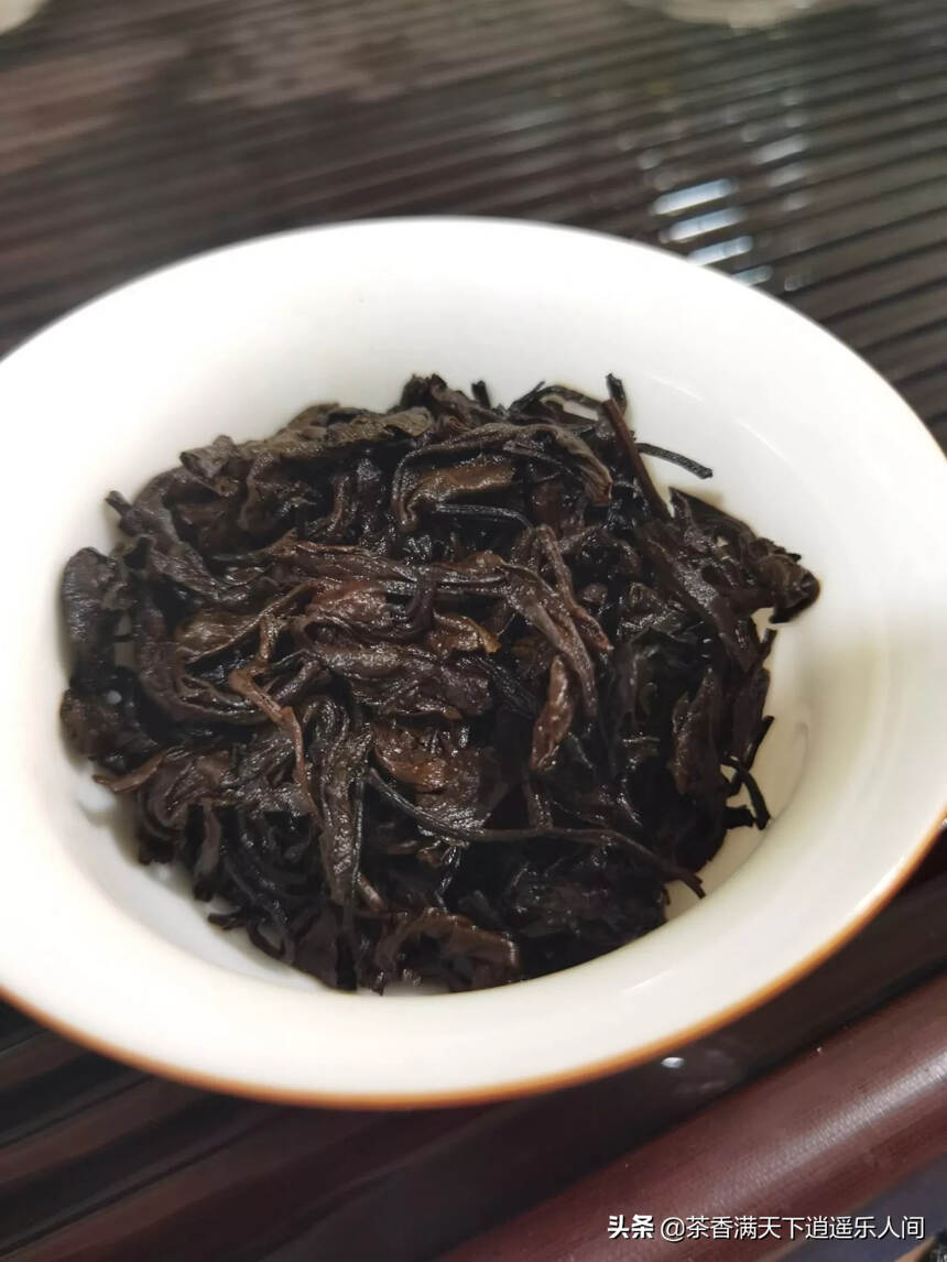 #喝茶# 抄底老熟茶。90年代易武老乔木散茶老熟茶，