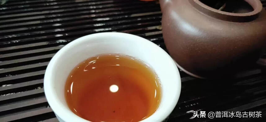 好茶静待有缘人[来看我][来看我]#茶# 99年油光