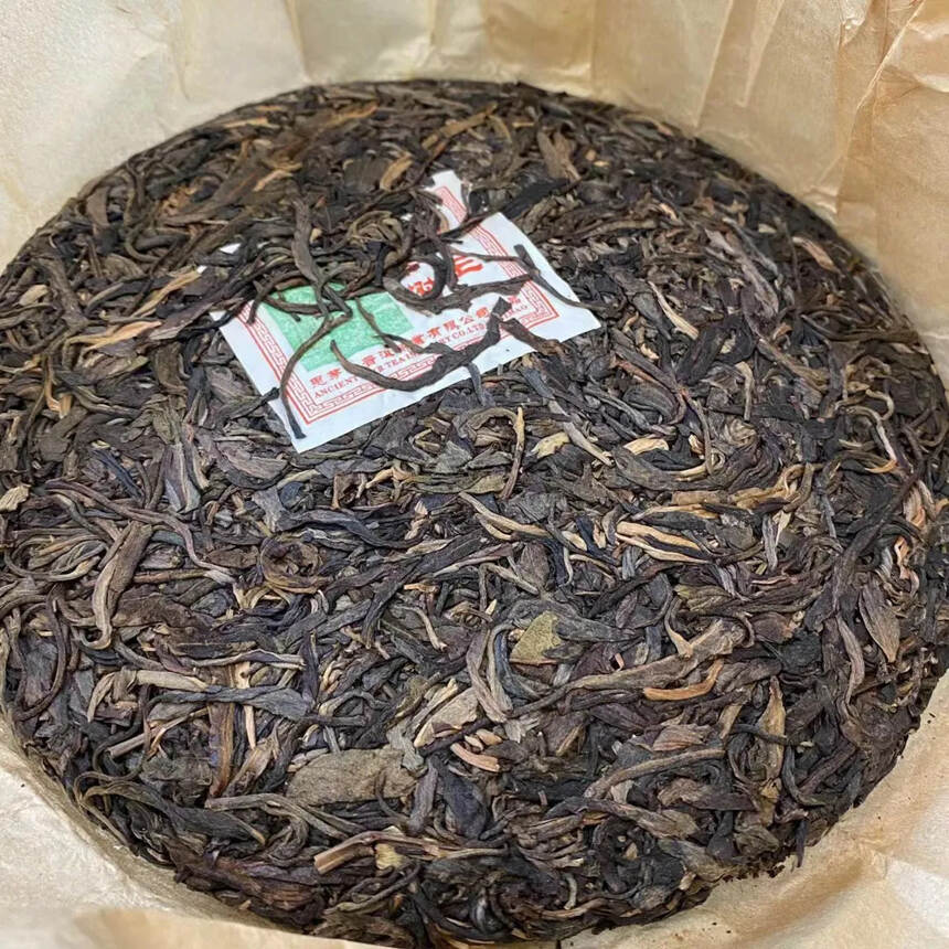 98茶马古道老生茶饼，货量不多，喜欢收藏！#普洱茶#