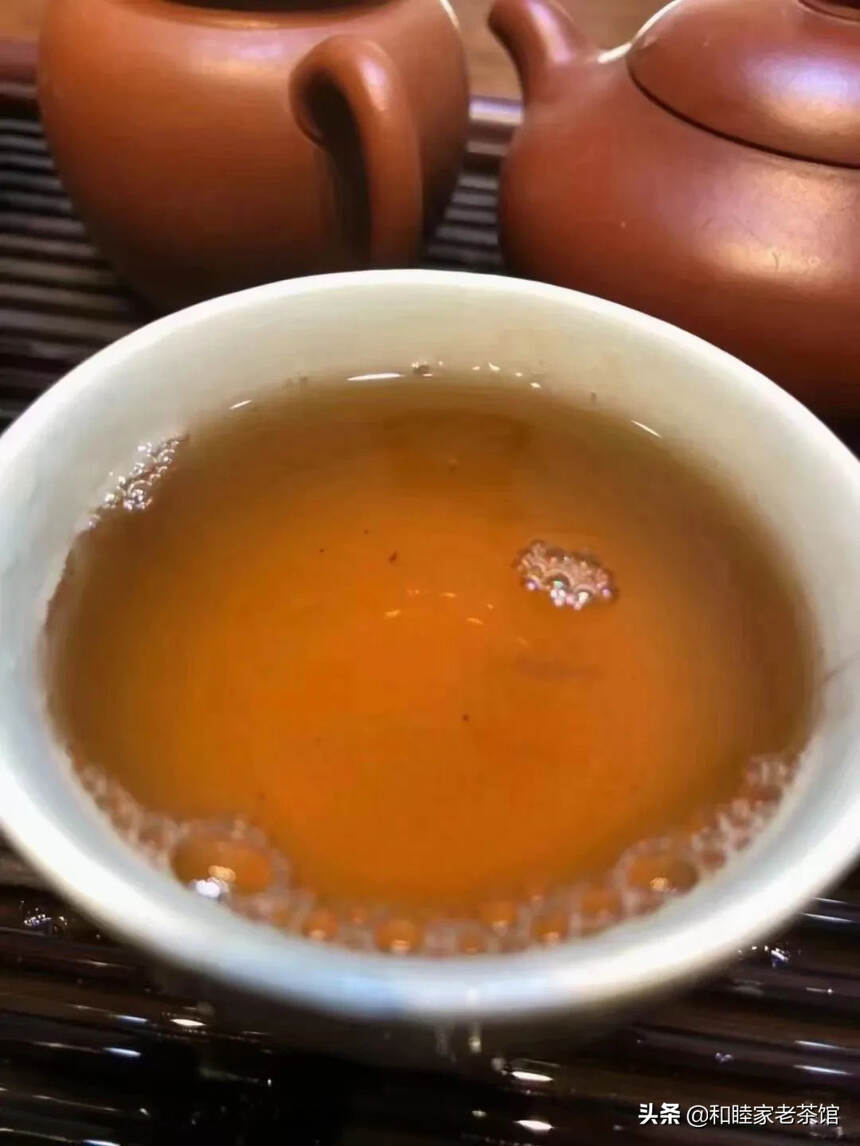 2012年 邦崴纯古树茶压制 此款又是老茶难得珍品