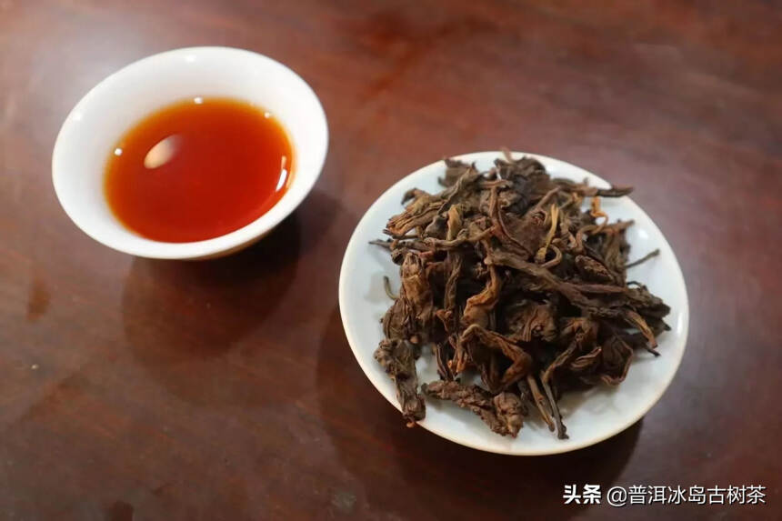 #茶# 86年港字牌老茶包，熟茶一包1250克，古董