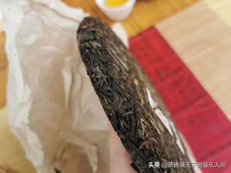 05年脸谱生茶，干仓蜜香，烟味十足