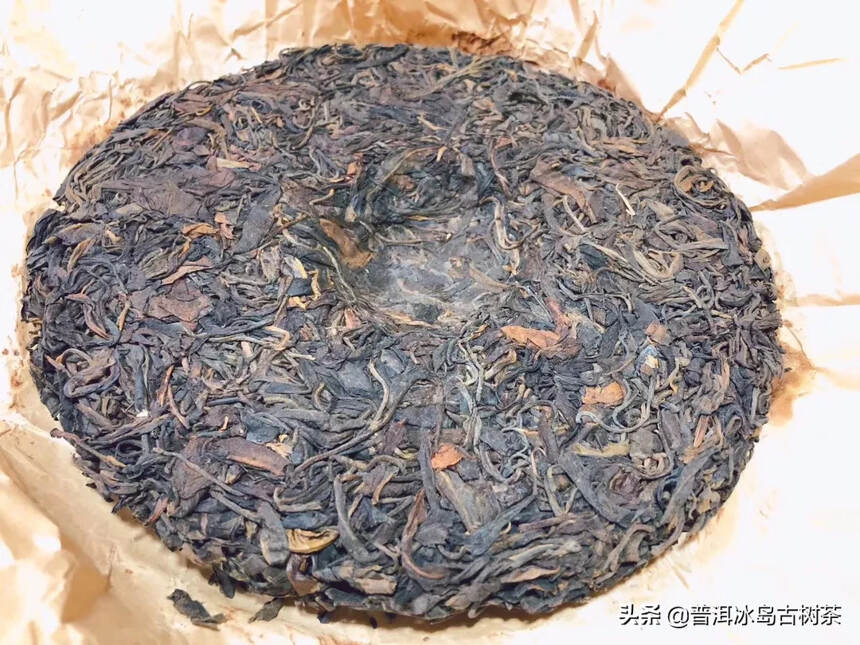 99年鸿泰昌远年七子饼 港仓 陈味足 特别顺滑
选用