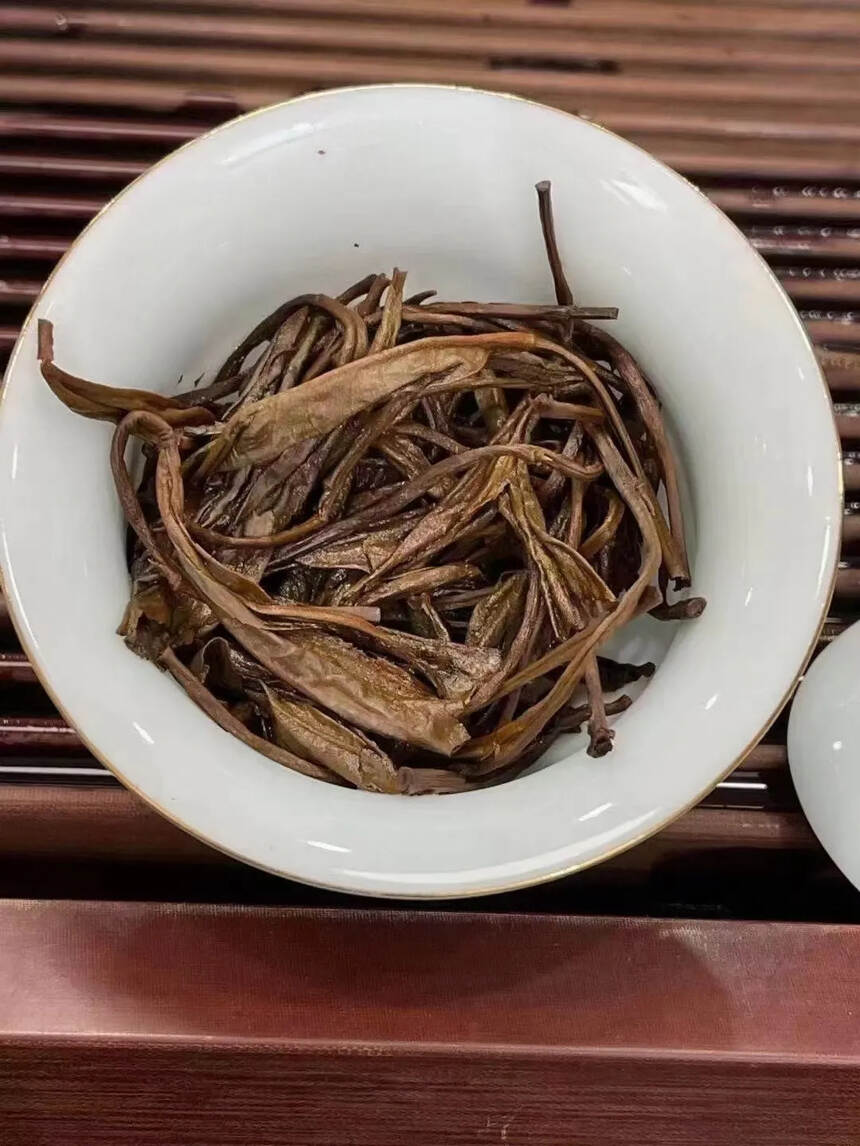 老味十足2006年青云茶厂易武乔木古树王，产品规格：