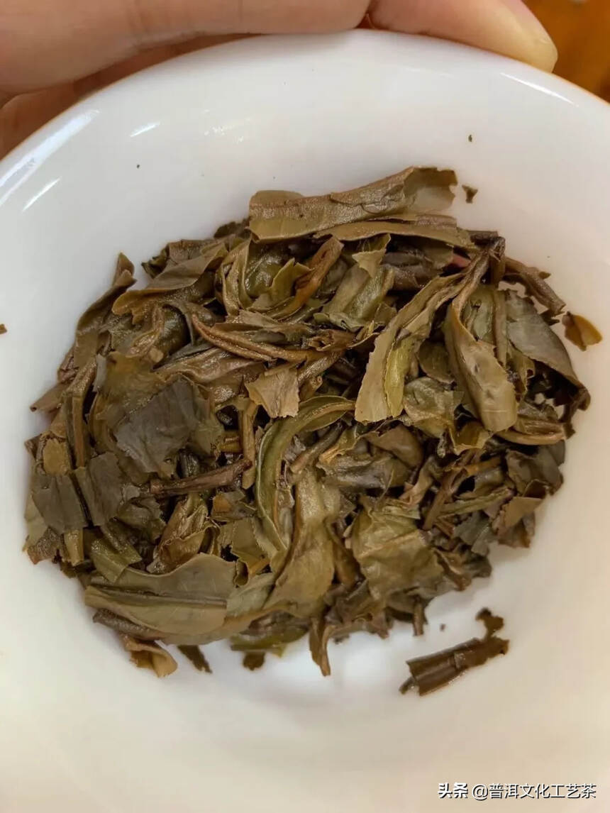 2009年驼铃茶业和字生茶砖，250克/片，4片/扎