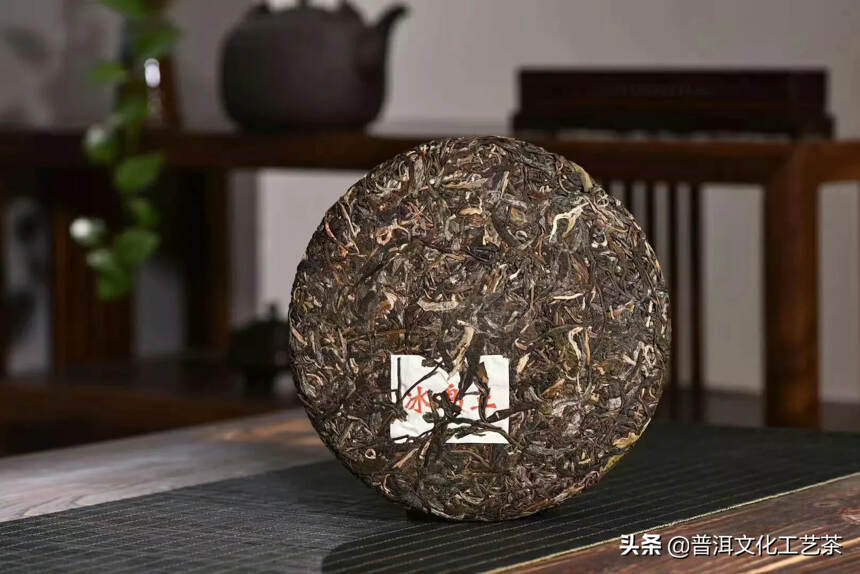 冰岛王乔木生态茶
茶票为记，一片一码！限量珍藏！
此