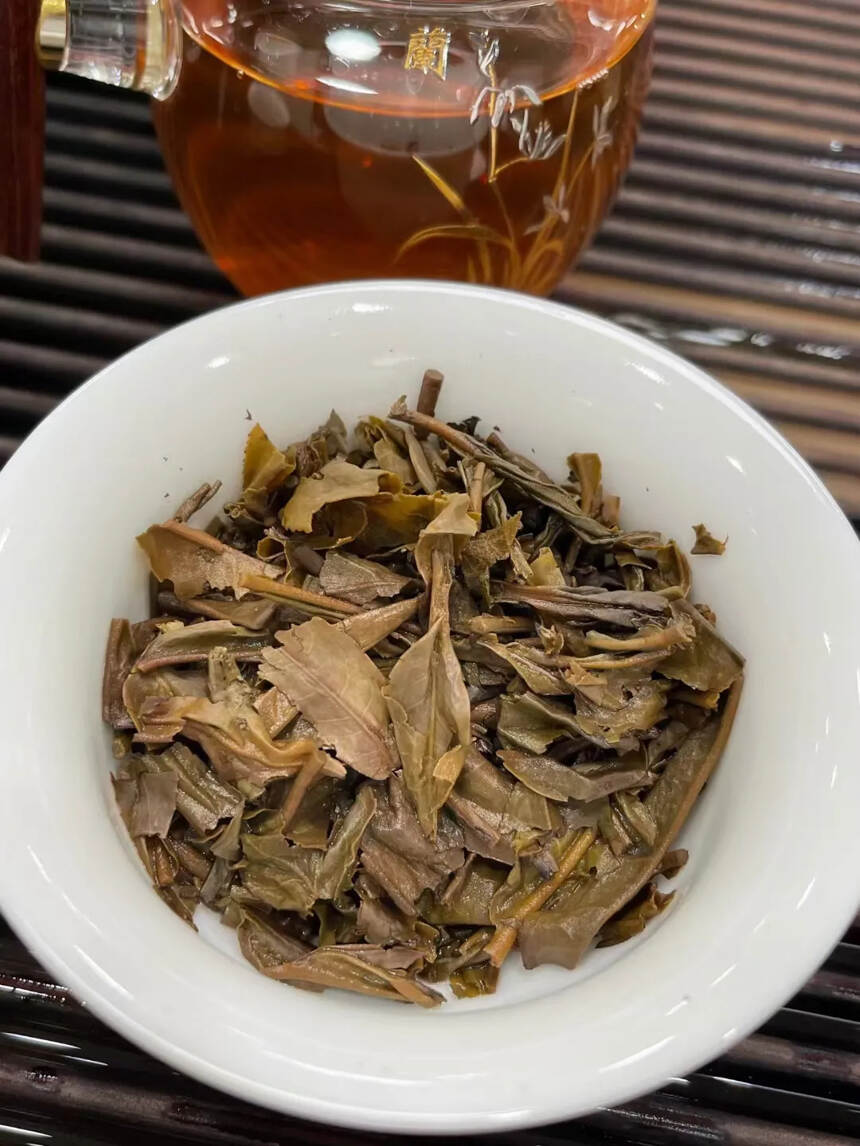 2008年 杨茗峰茶业班章生态砖，250克/片，2片