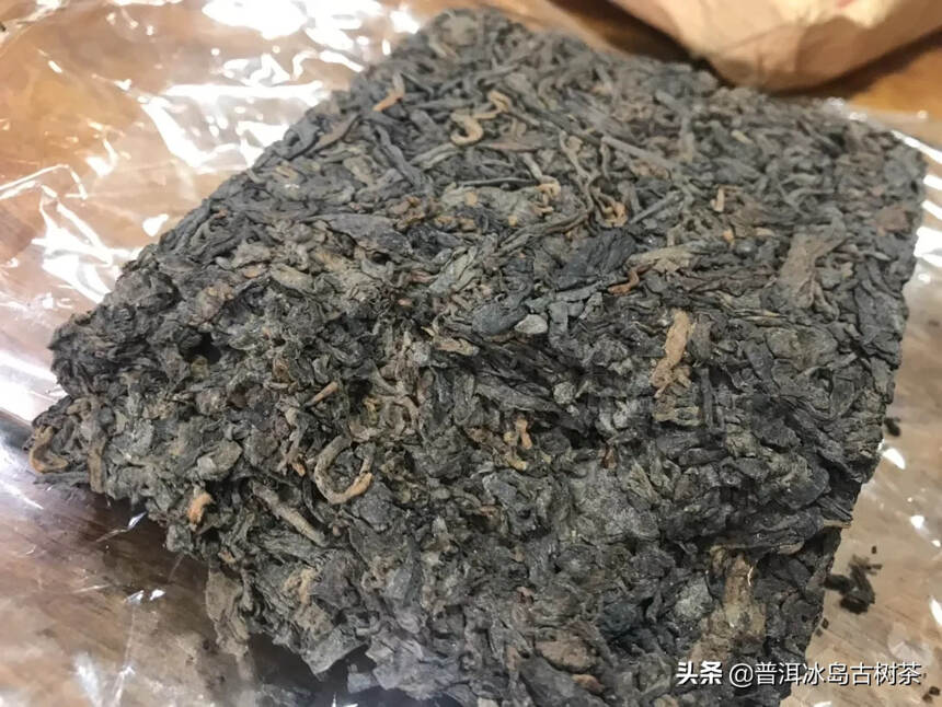 人生如茶，空杯以对，才有喝不完的好茶，才有装不完的欢