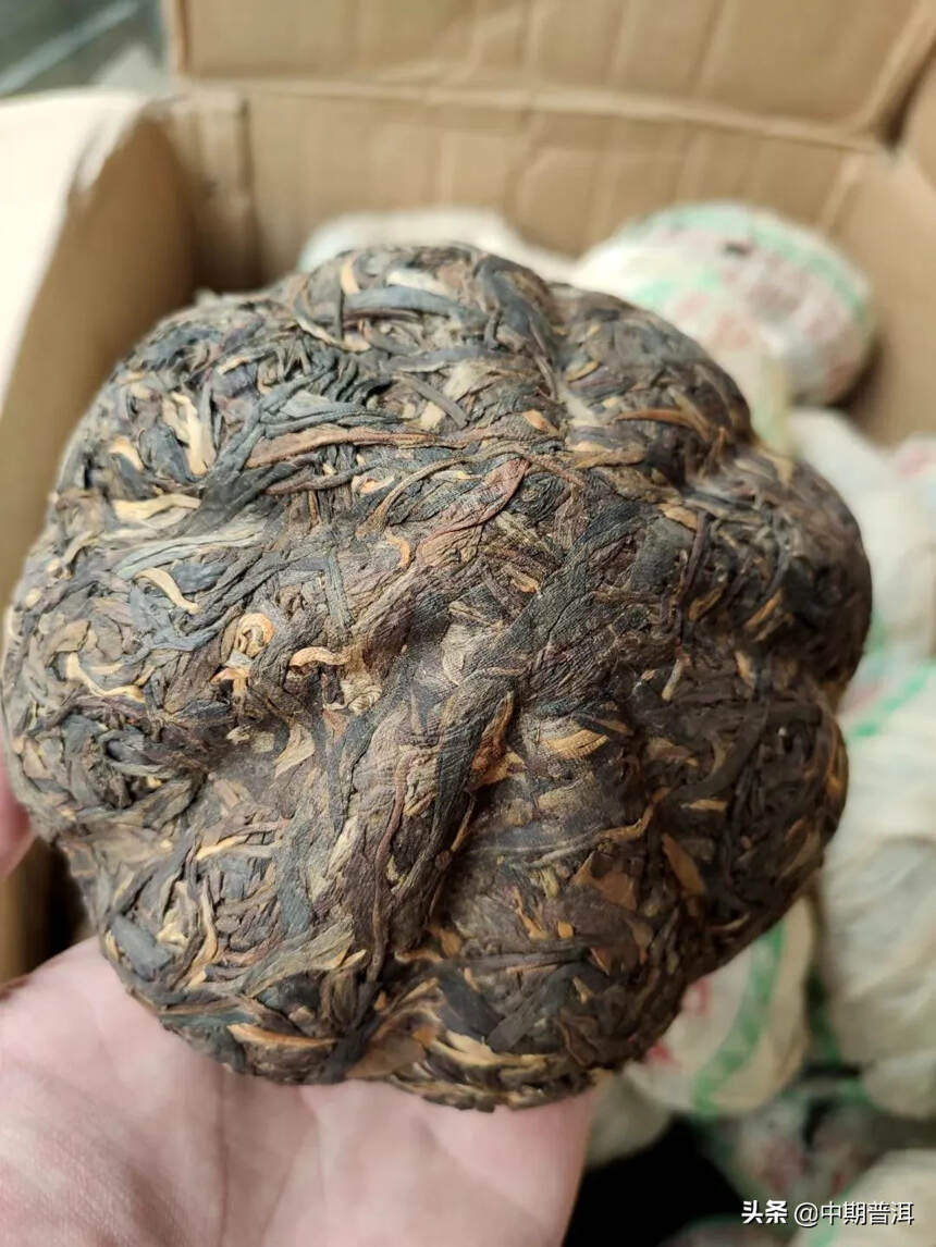 03年班章王沱茶，500克一沱