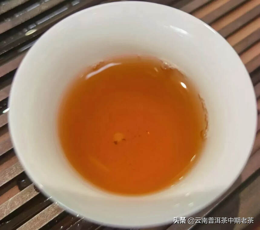 普洱茶————


——80年代老生茶