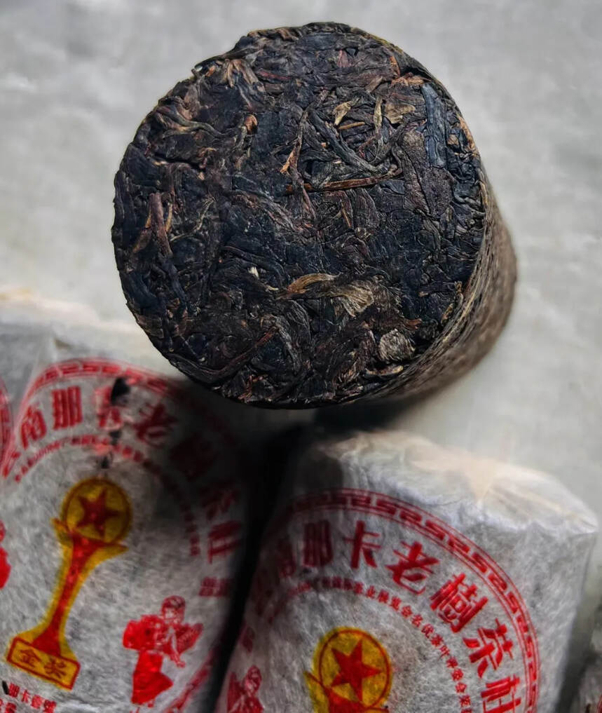 2006年，那卡壹号茶柱，原料选自勐宋那卡山有勐宋小