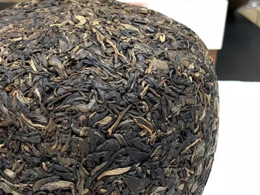 2012年一公斤小户赛人头沱1000克，干仓生茶