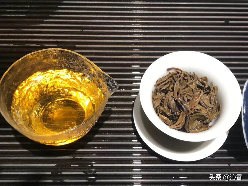 2010年有福茶厂为台商定制生产的茶，此款茶选用勐海