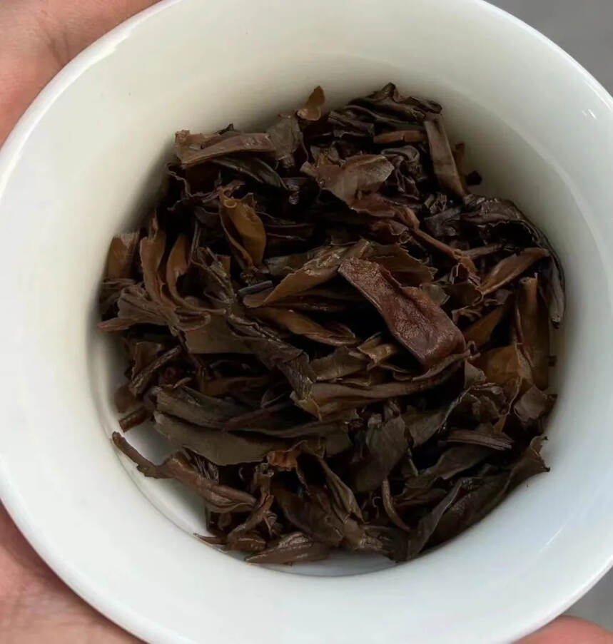 2003年班?茶章??王
此茶?年当??选用班?核章