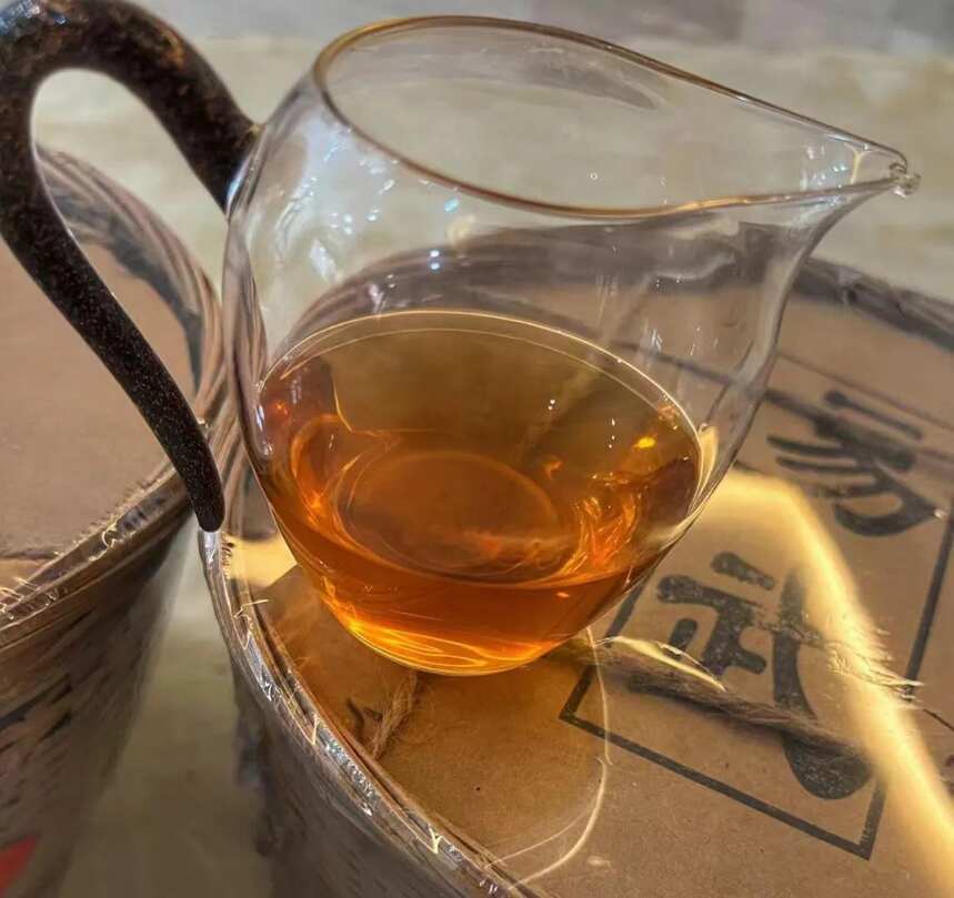 #普洱茶# 柔滑细腻中隐藏强劲，回甘很持久#茶生活#