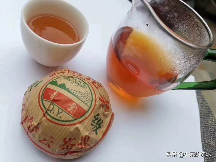 2003年青云甲级沱生茶，用料讲究，广东纯干仓，烟香