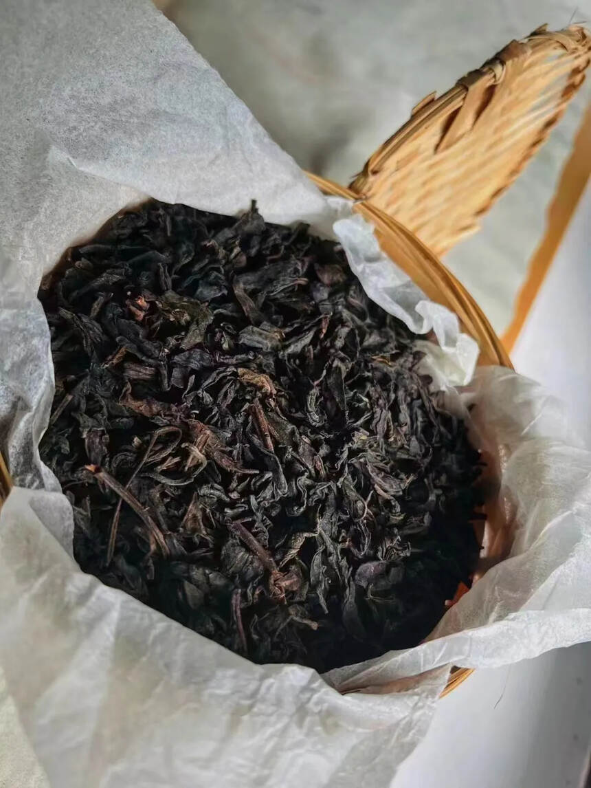 #茶生活# 精选班章茶区春茶散料#普洱茶#