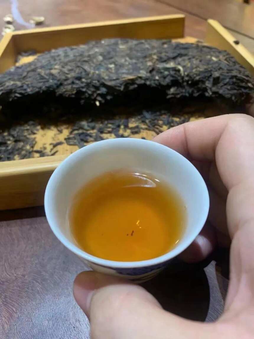 #茶生活# 一杯好茶，花果香韵浓郁，后半段有混合梅樟