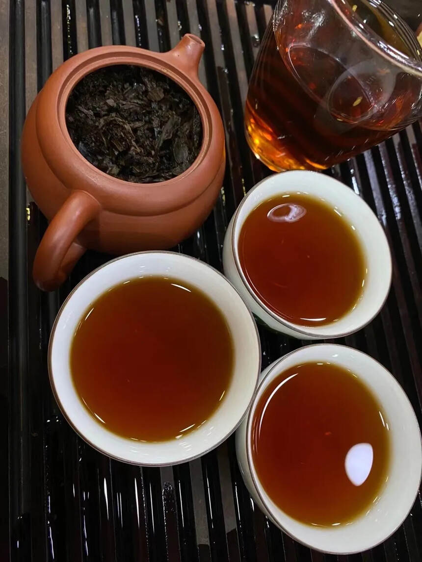 98年早期龙马同庆号.易武一口料，茶水柔和甜顺#普洱
