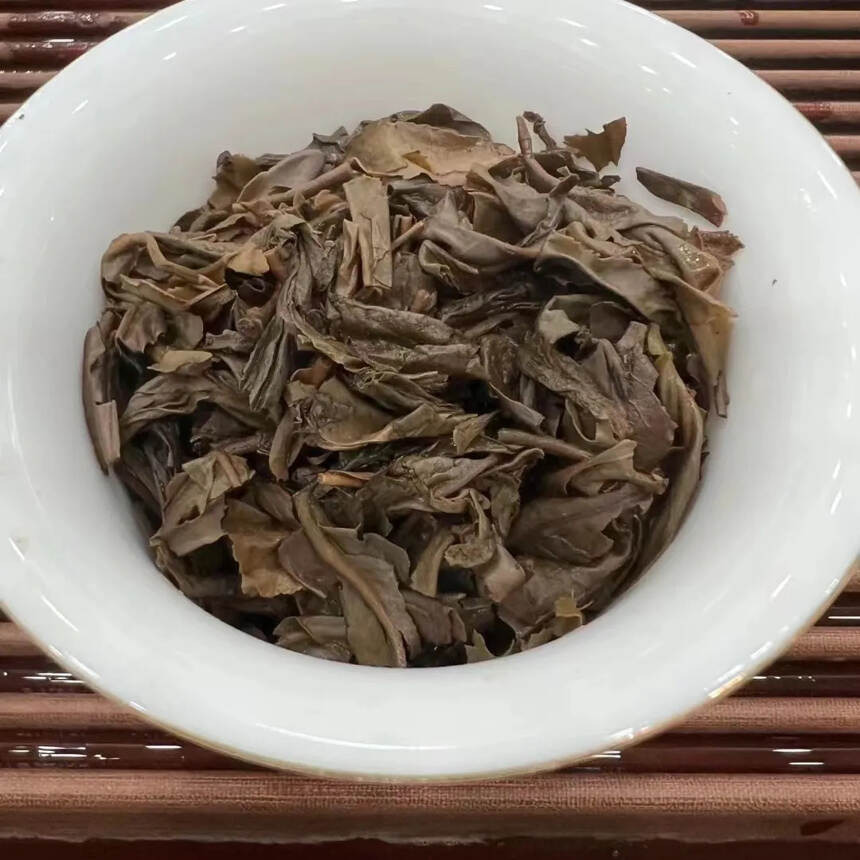 #普洱茶# 2008年南峤茶厂，勐海孔雀班章茶砖#茶