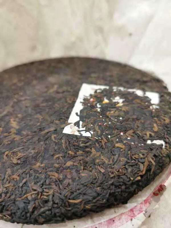 98年黄印老熟茶，仓储很好，醇滑甜水#广州头条# #