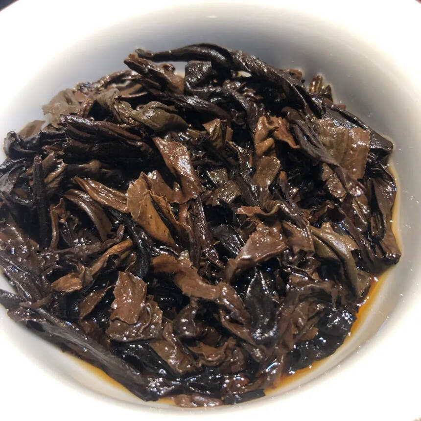 70年代江城茶庄老生茶，易武古树纯料#普洱茶# #发