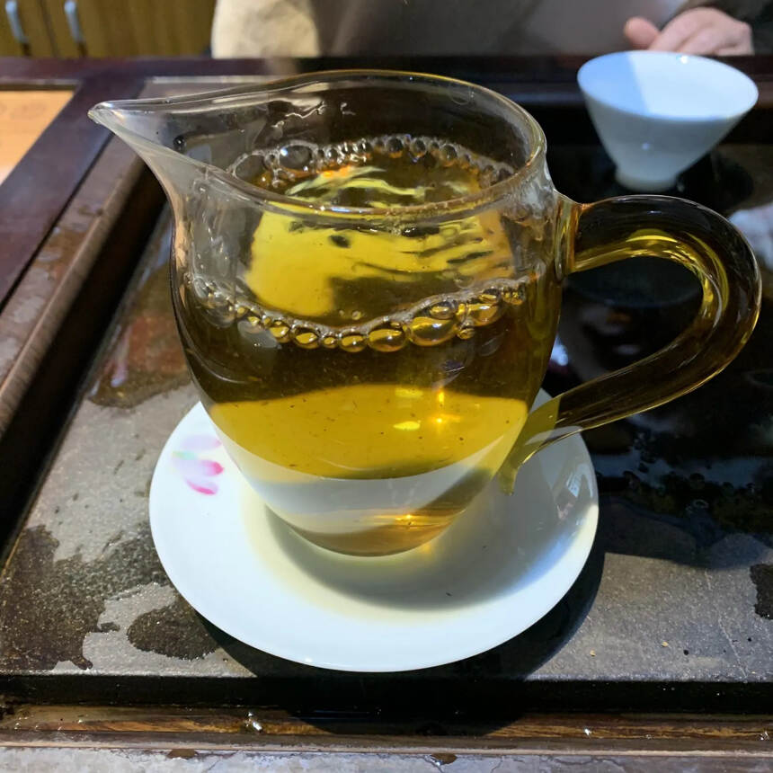 2021年紫娟古树红茶，墨绿汤色 ，富含多种维生素#