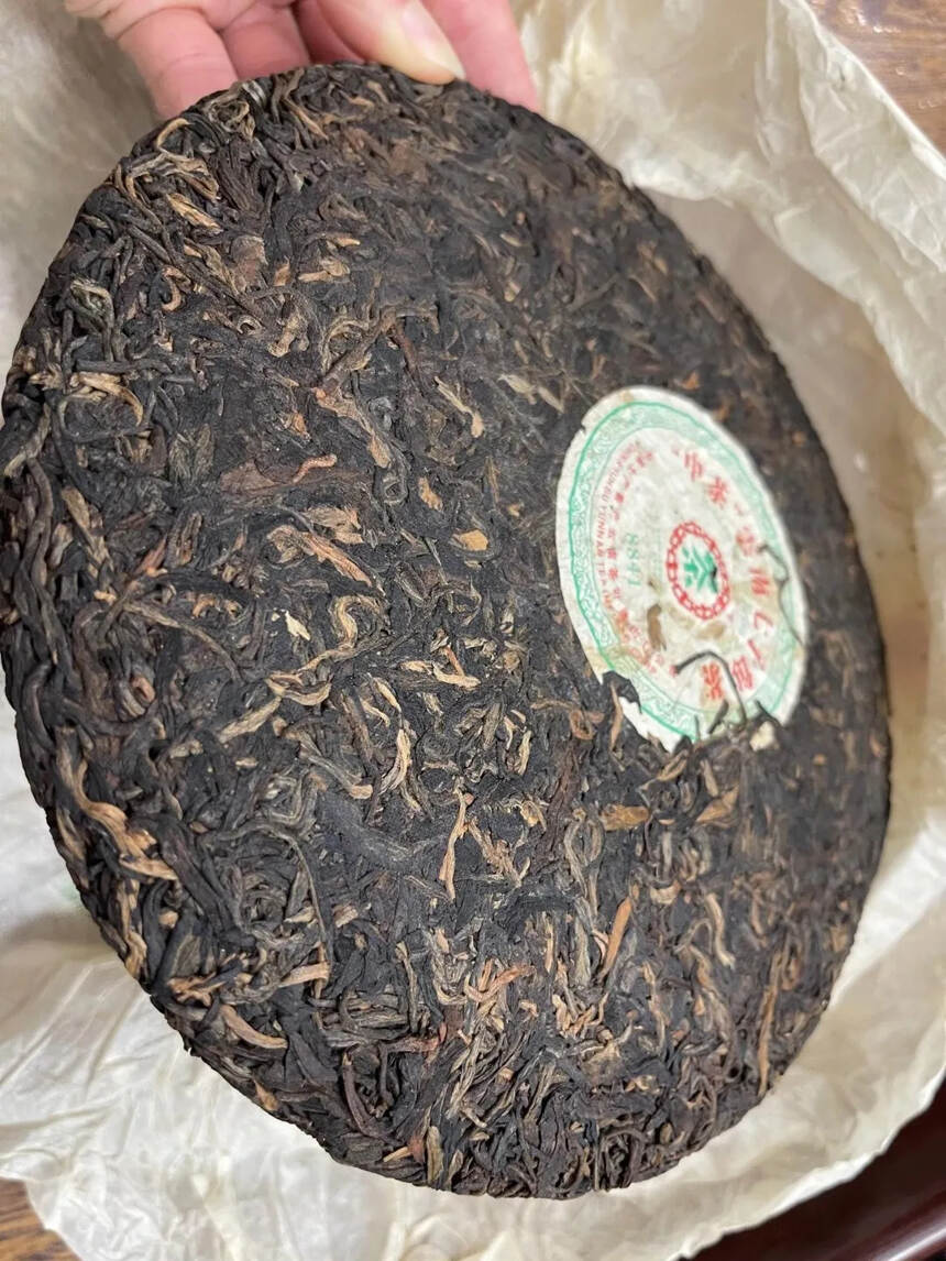 2006年中茶牌绿印生茶饼 8841 特级青饼 #广