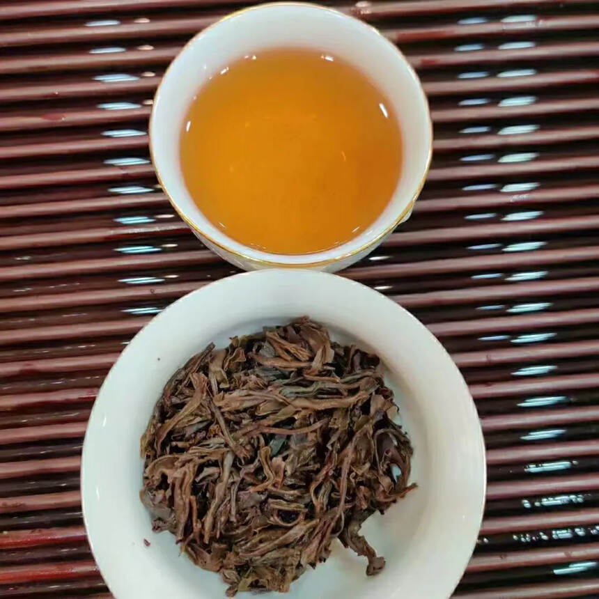 #普洱茶# 黎明八角亭2005年勐海生态饼茶#茶生活