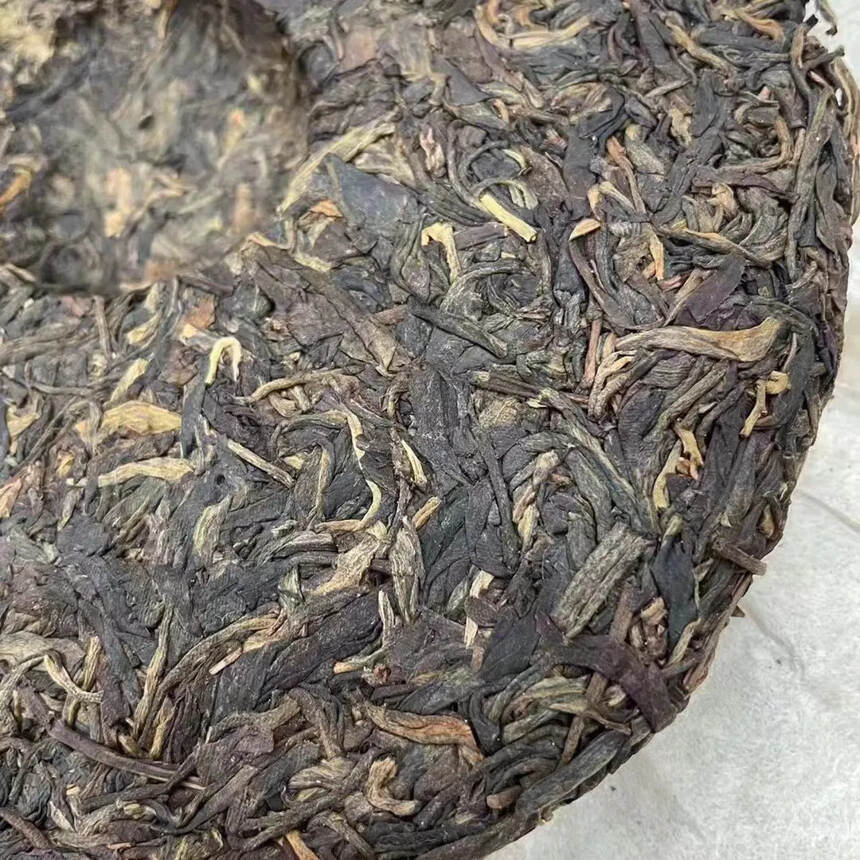 #普洱茶# 云茶布朗山老树生茶，茶气十足，口感醇厚，