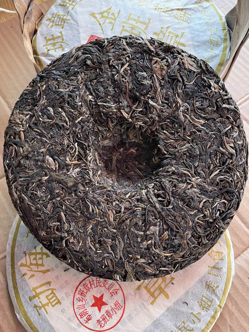 08年金班章5号青饼野生茶#发现深圳美好# #广州头