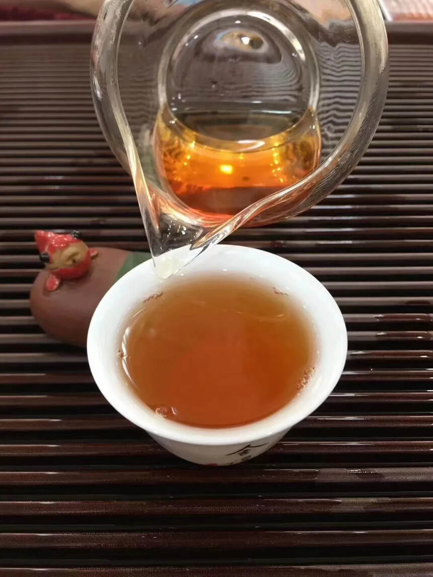 2000年公章饼.班章有机生态茶#广州头条# #深圳