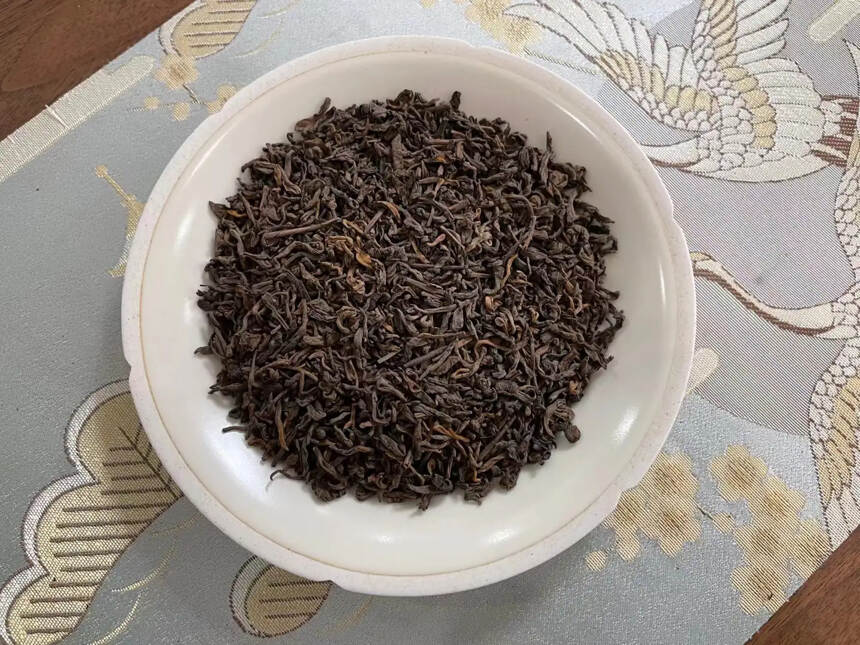 2000年勐海布朗山散熟茶，干仓存放21年#茶生活#