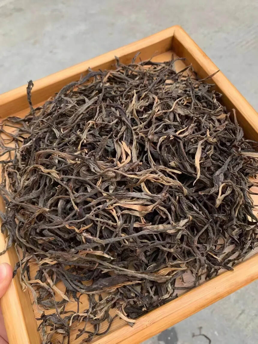 2015年冰岛古树散茶#茶生活# #喝茶#