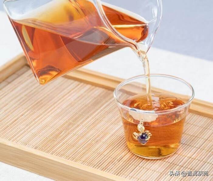 高端白茶-沉淀，十二年陈期#普洱茶# #中国茶韵#